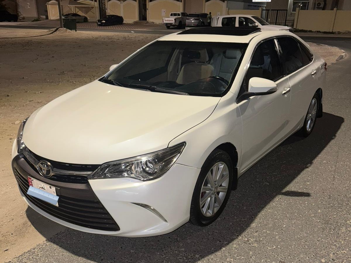 Toyota Camry GLX 2016 - Image 2