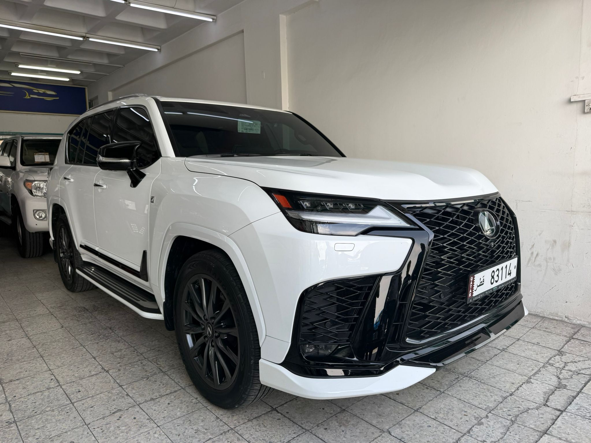 Lexus LX 600  F-Sport 2025