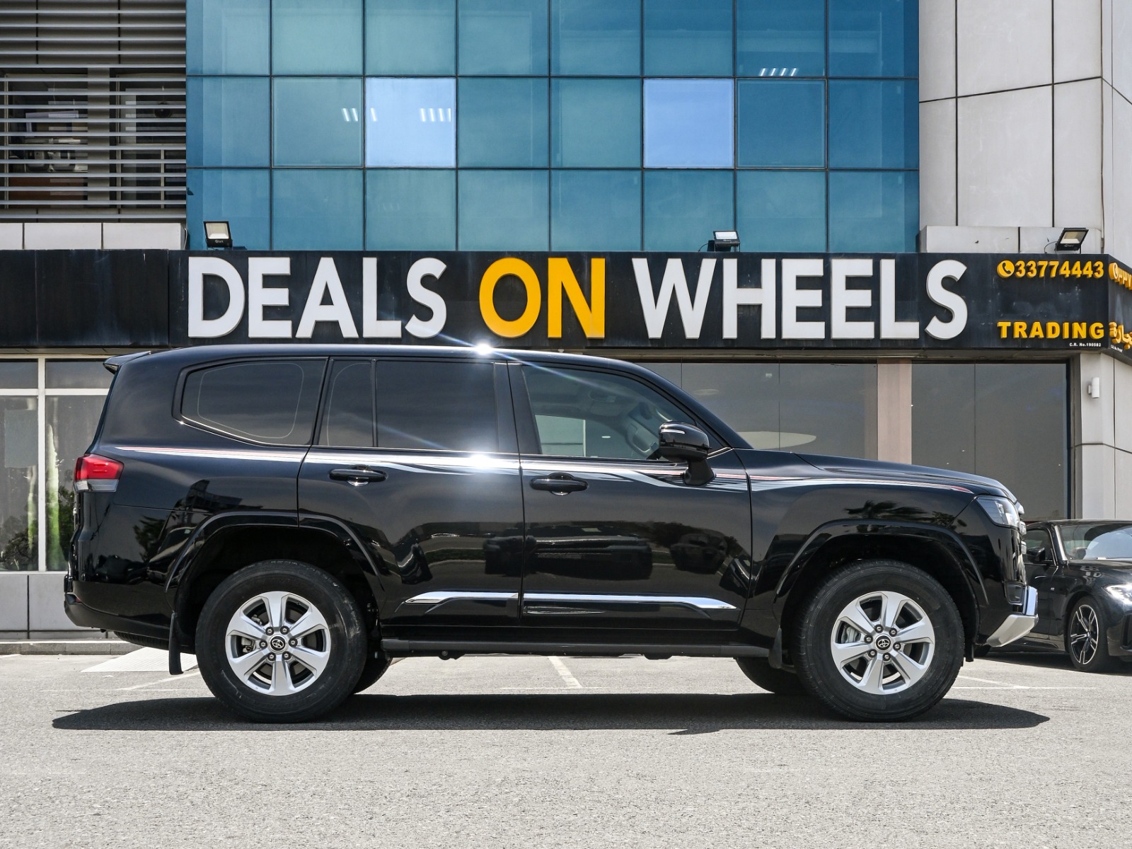 Toyota Land Cruiser GX.R 2024 - Image 4