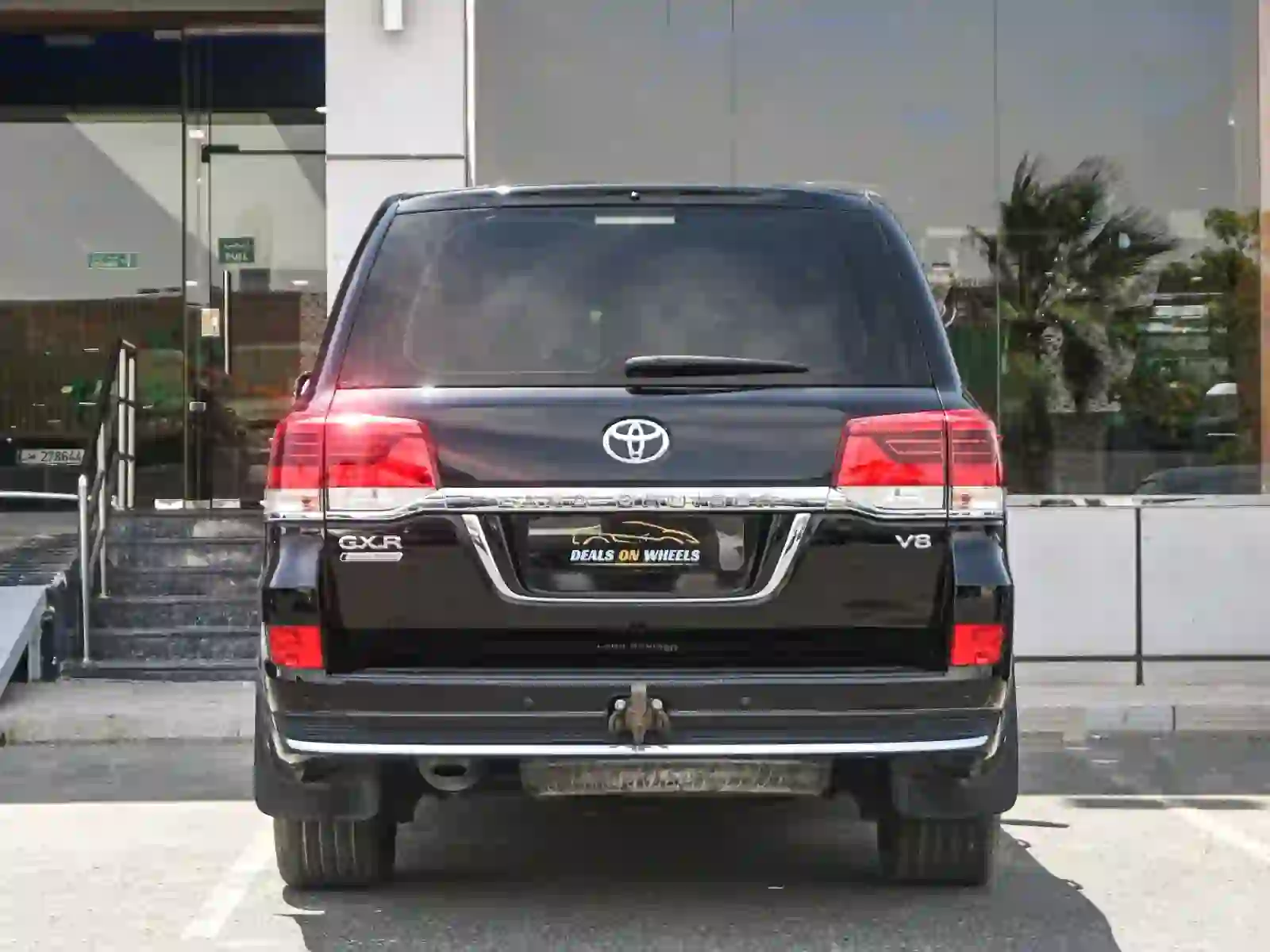 Toyota Land Cruiser GXR Grand Touring 2019 - Image 2