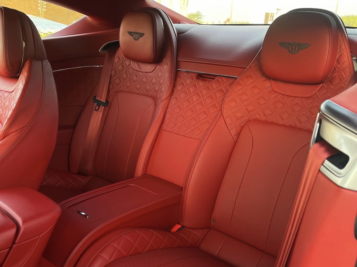Bentley Continental GT - Image 4