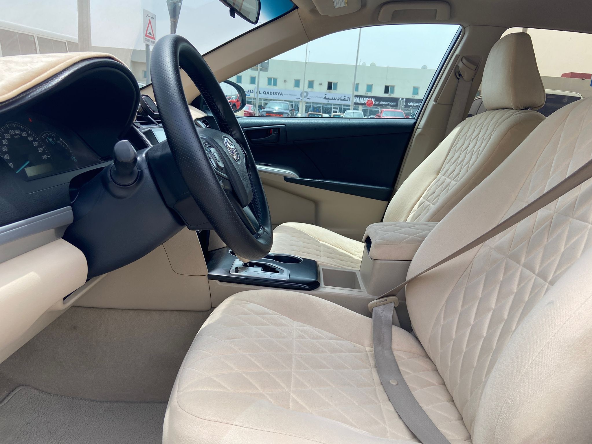 Toyota Camry GLX 2016 - Image 4