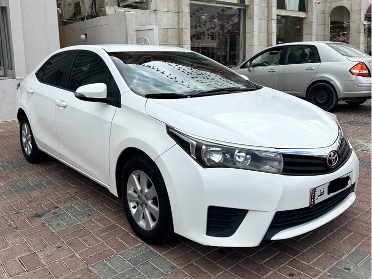 Toyota Corolla XLi 2015 - Image 2