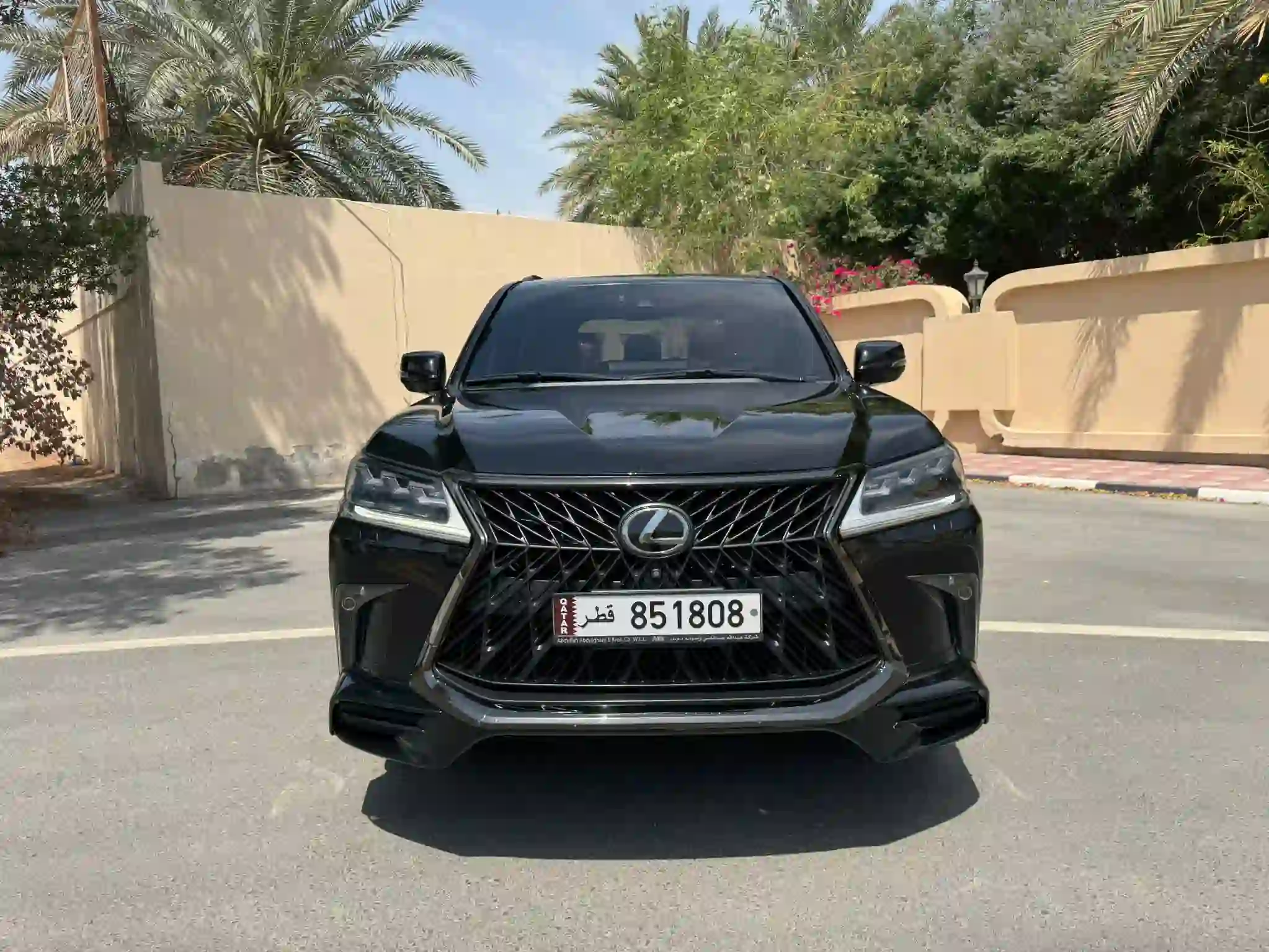 Lexus LX 570 S Black Edition 2019 - Image 2