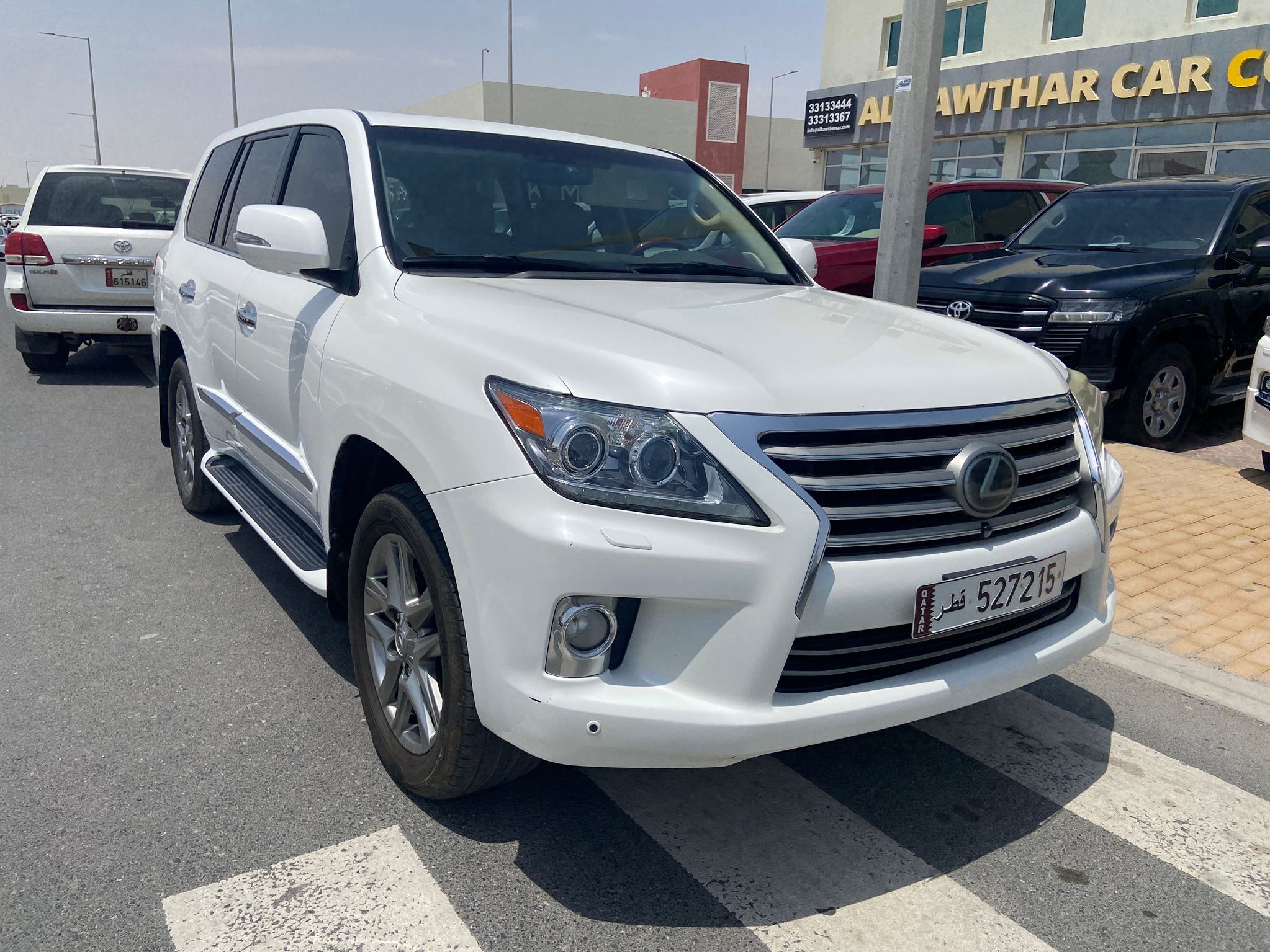 Lexus LX 570 2013 - Image 1