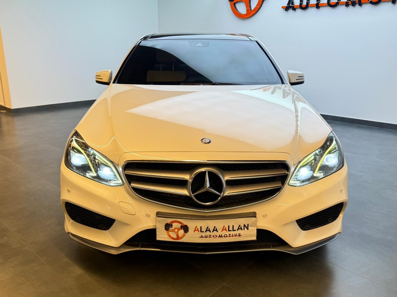 Mercedes-Benz E-Class Sedan 300 2014