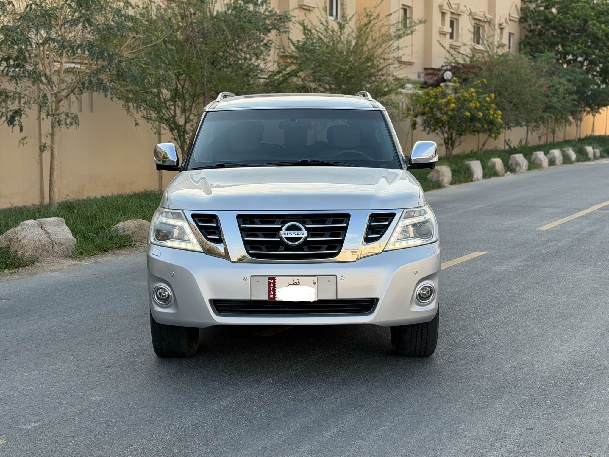 Nissan Patrol  Platinum 2015 - Image 2