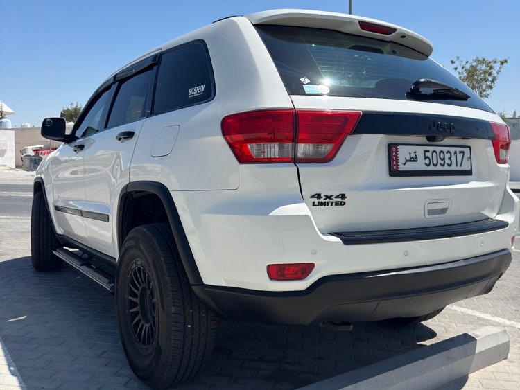 Jeep Cherokee Limited  2012 - Image 4