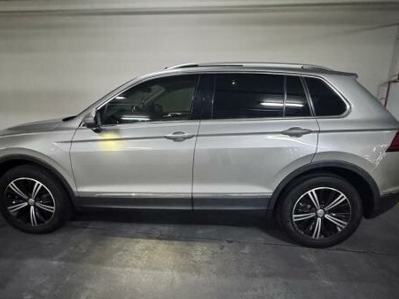 Volkswagen Tiguan TSI 2020 - Image 2