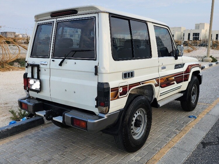 Toyota Land Cruiser LX 2020 - Image 3