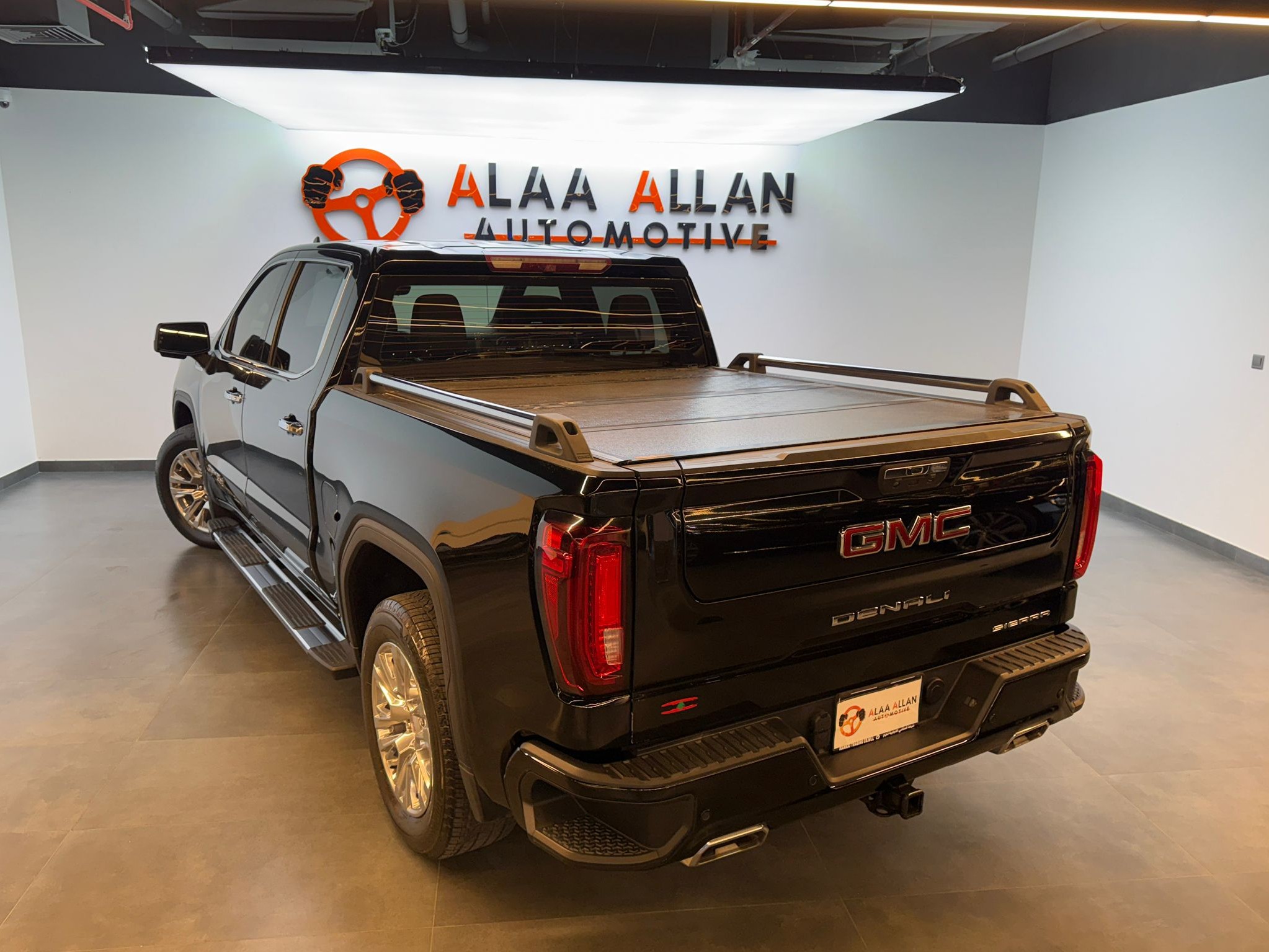 GMC Sierra Denali 2022 - Image 2