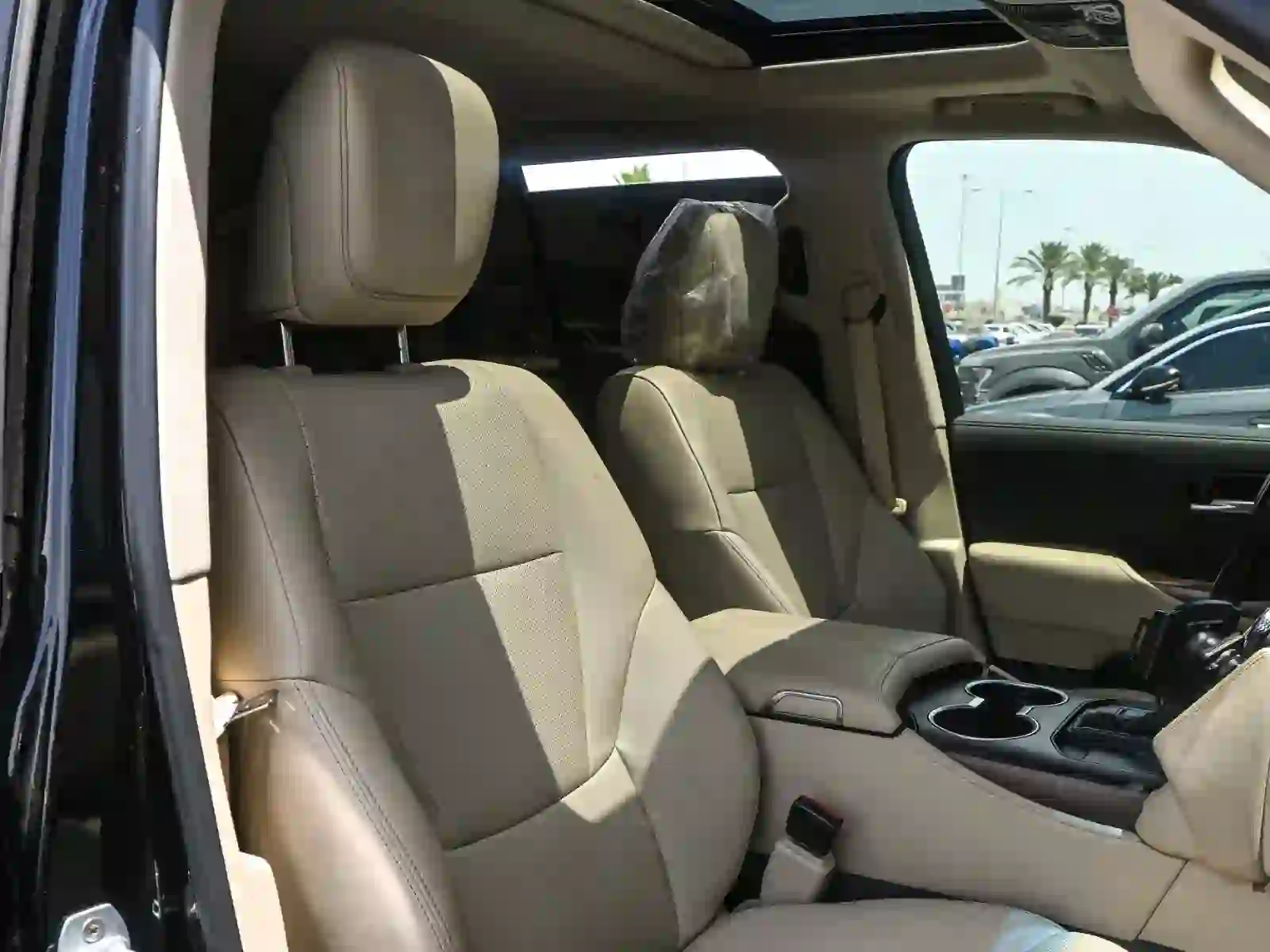 Toyota Land Cruiser GX.R 2024 - Image 2