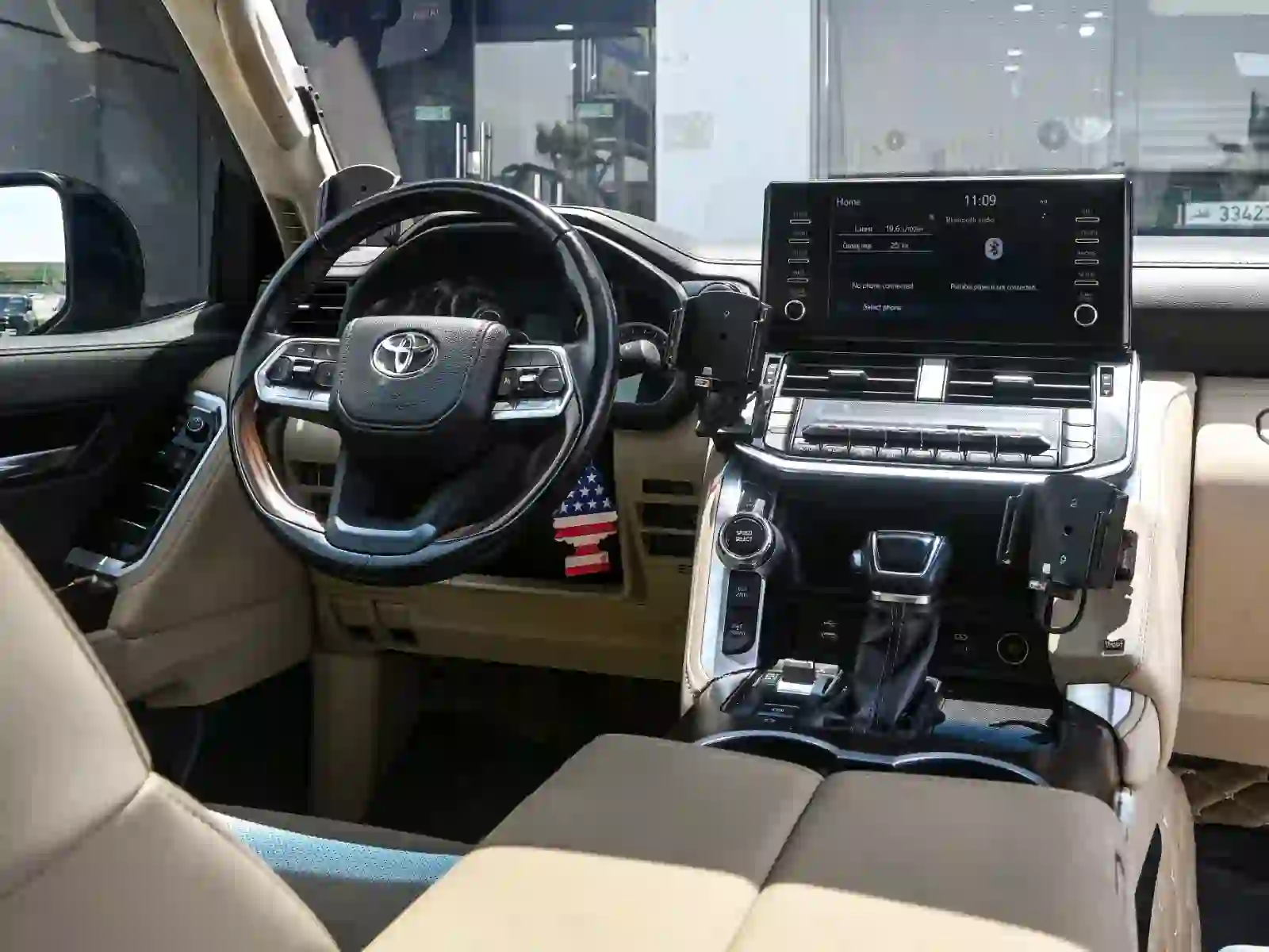 Toyota Land Cruiser GX.R 2024 - Image 4