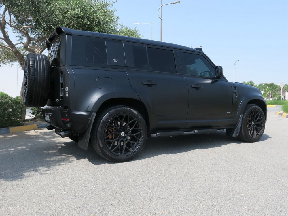 Land Rover Defender X Dynamic 2021 - Image 3