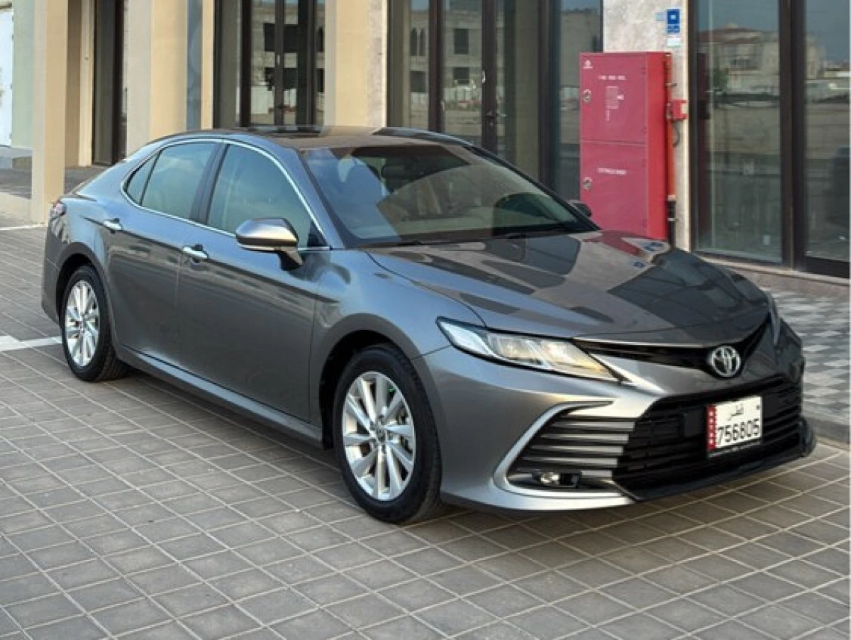 Toyota Camry GLE 2024