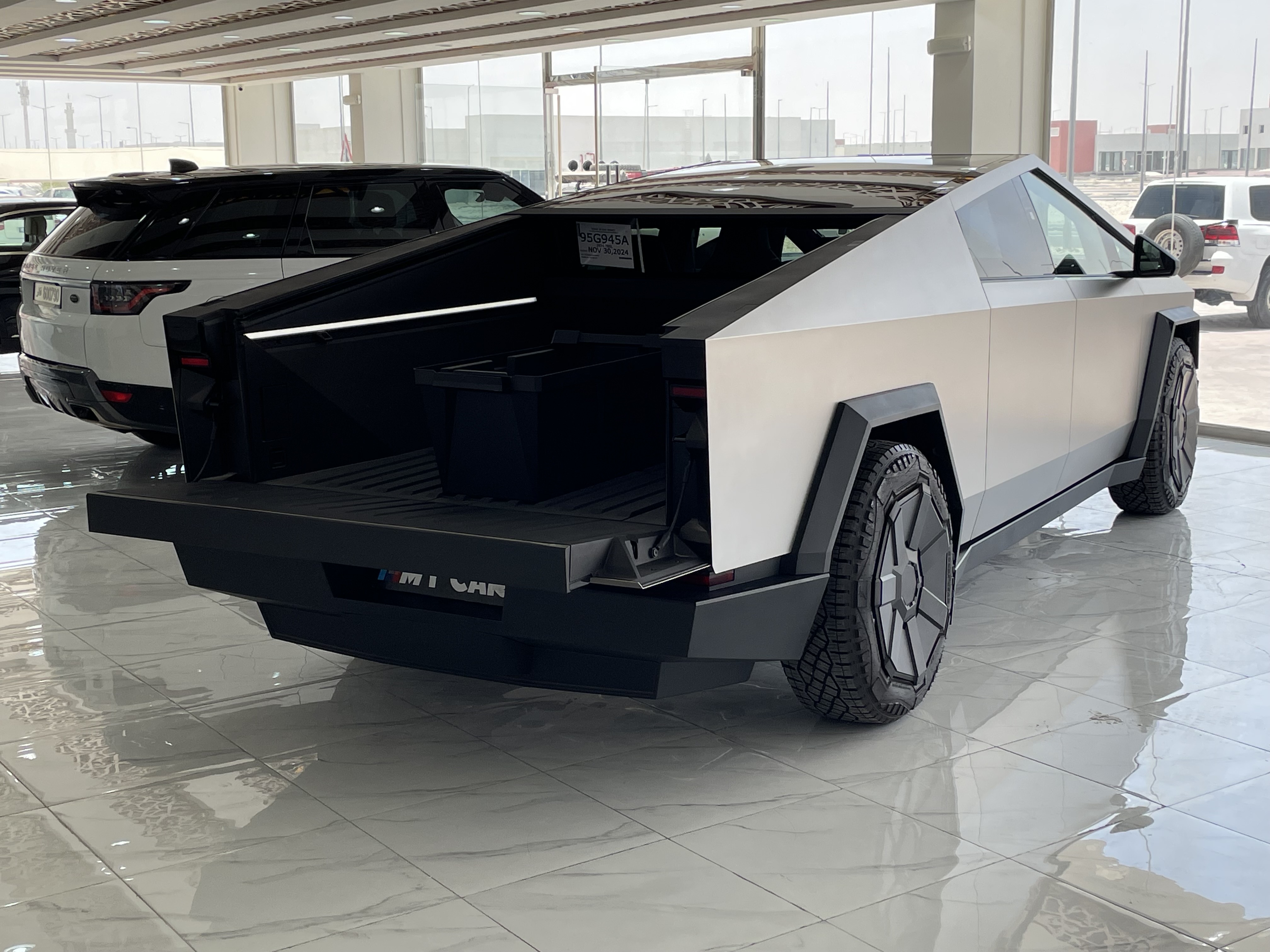 Tesla Cybertruck  Beast - Image 3