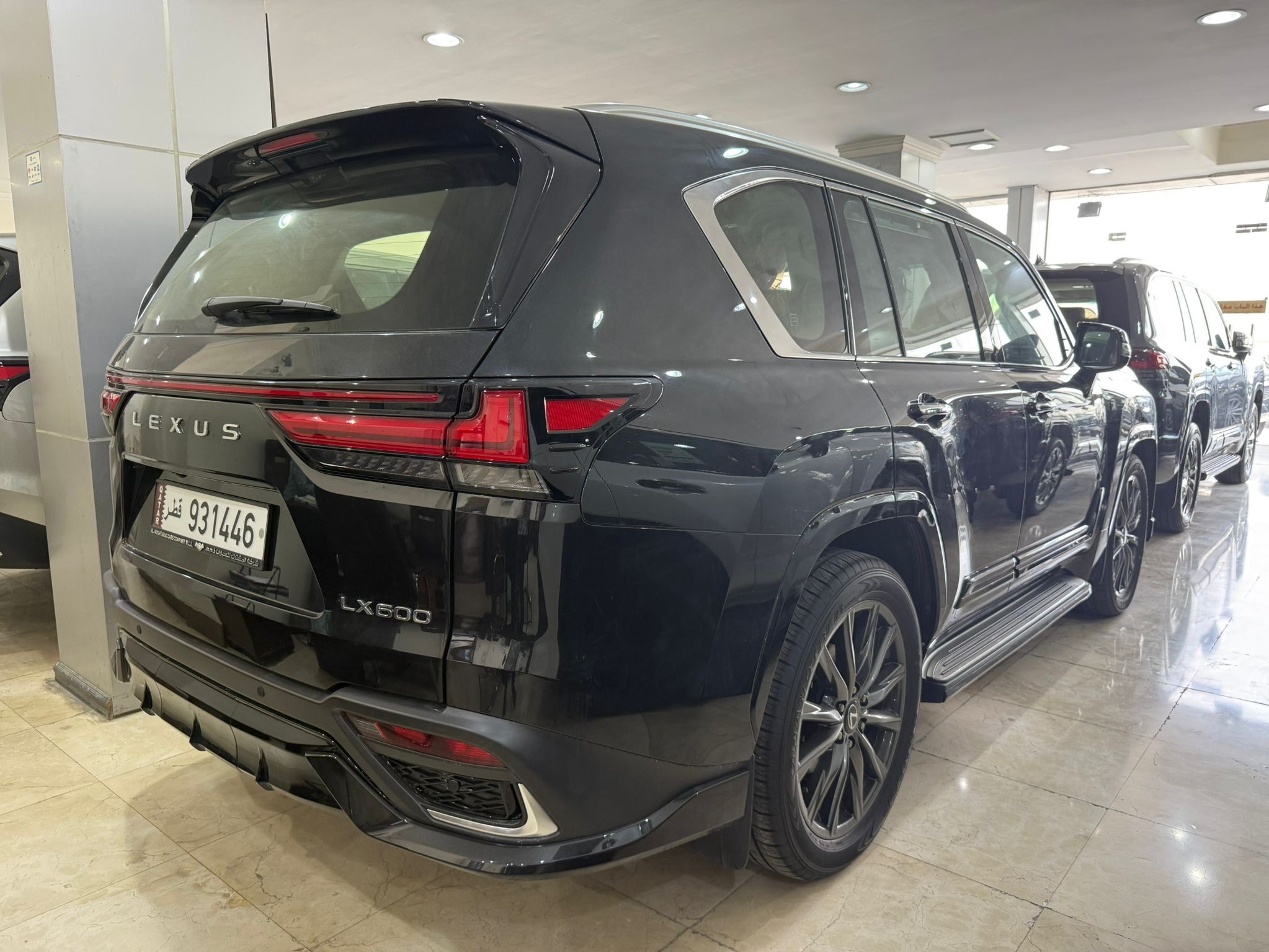 Lexus LX 600  F-Sport 2026 - Image 4