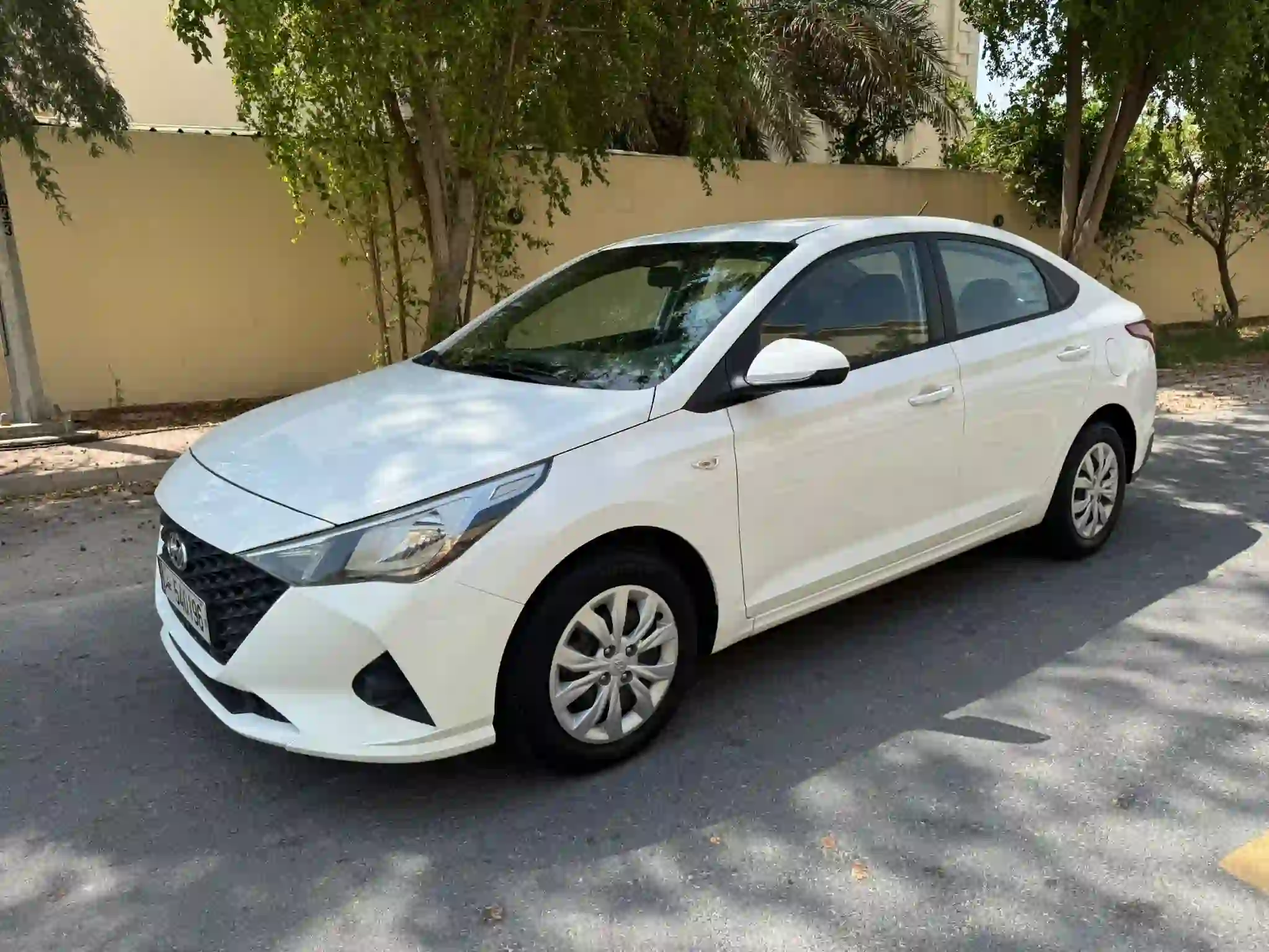 Hyundai Accent 2022 - Image 2