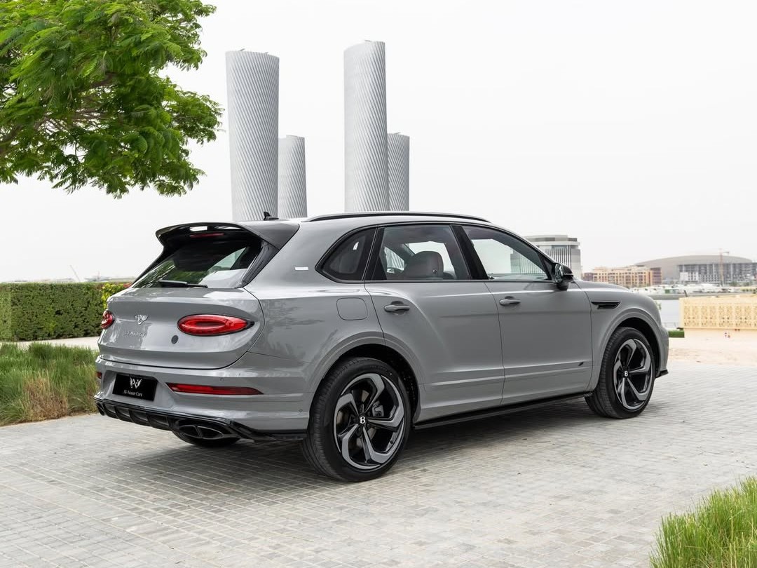 Bentley Bentayga .S 2022 - Image 3