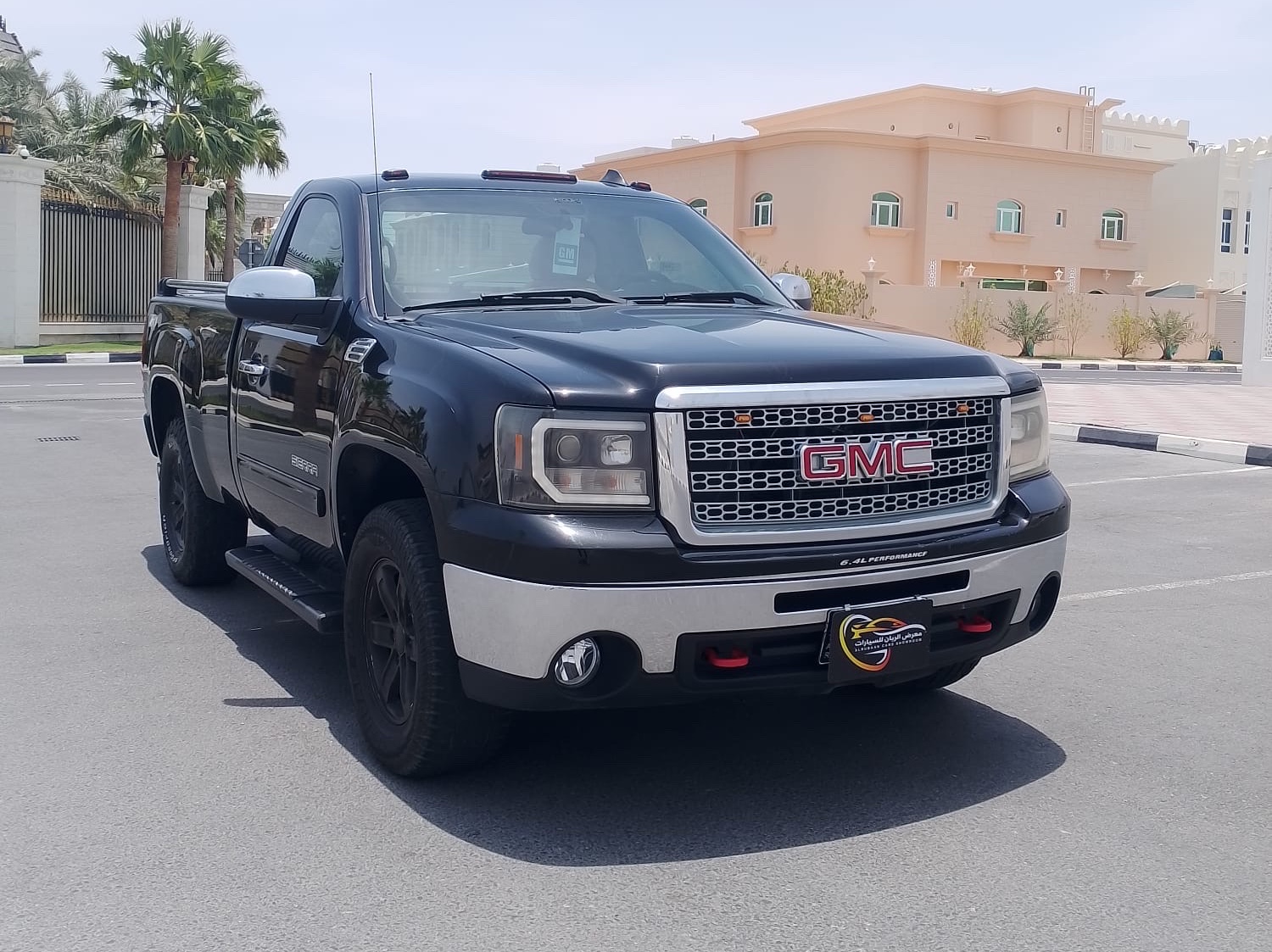 GMC Sierra - Image 2