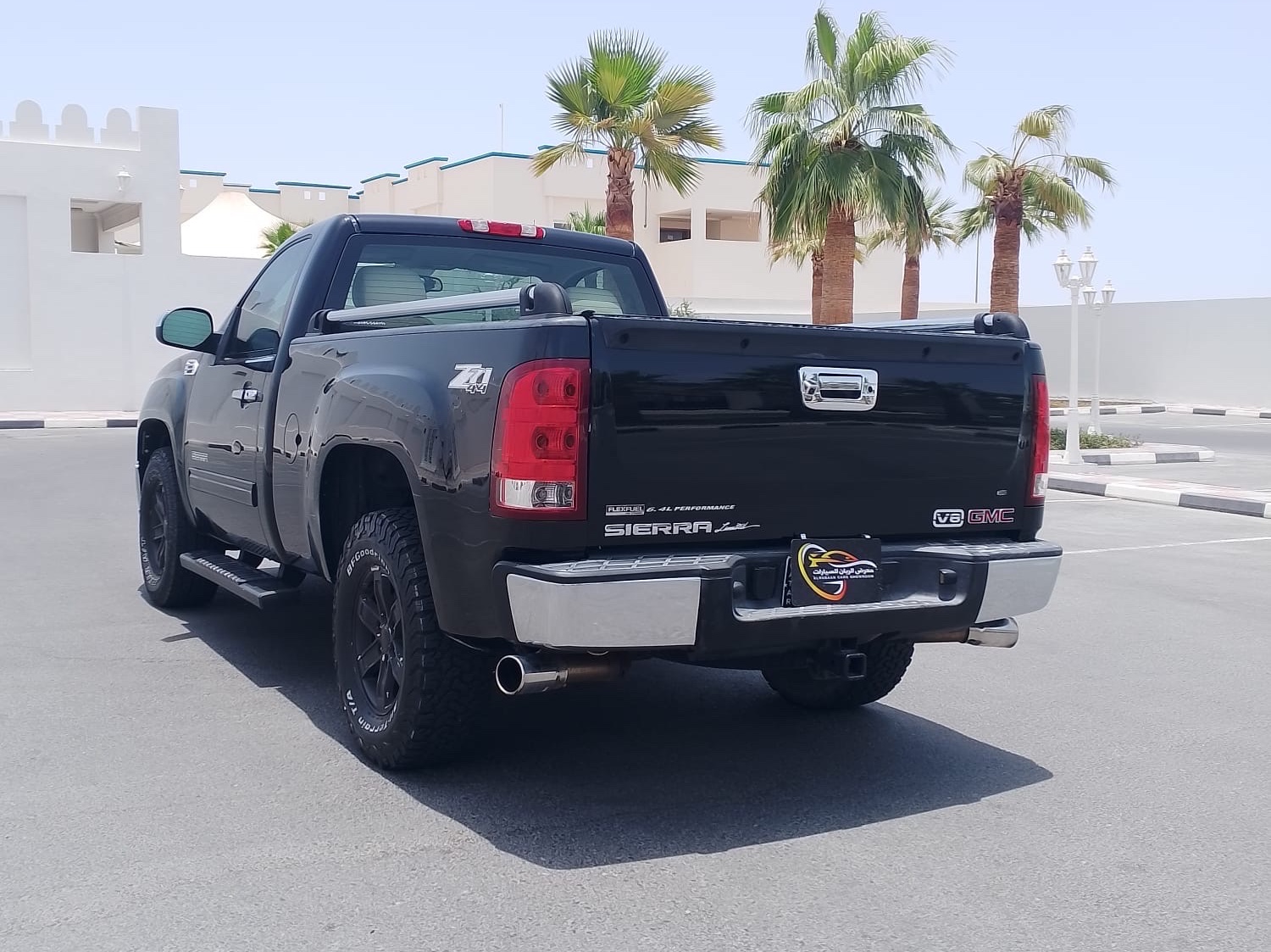 GMC Sierra - Image 4