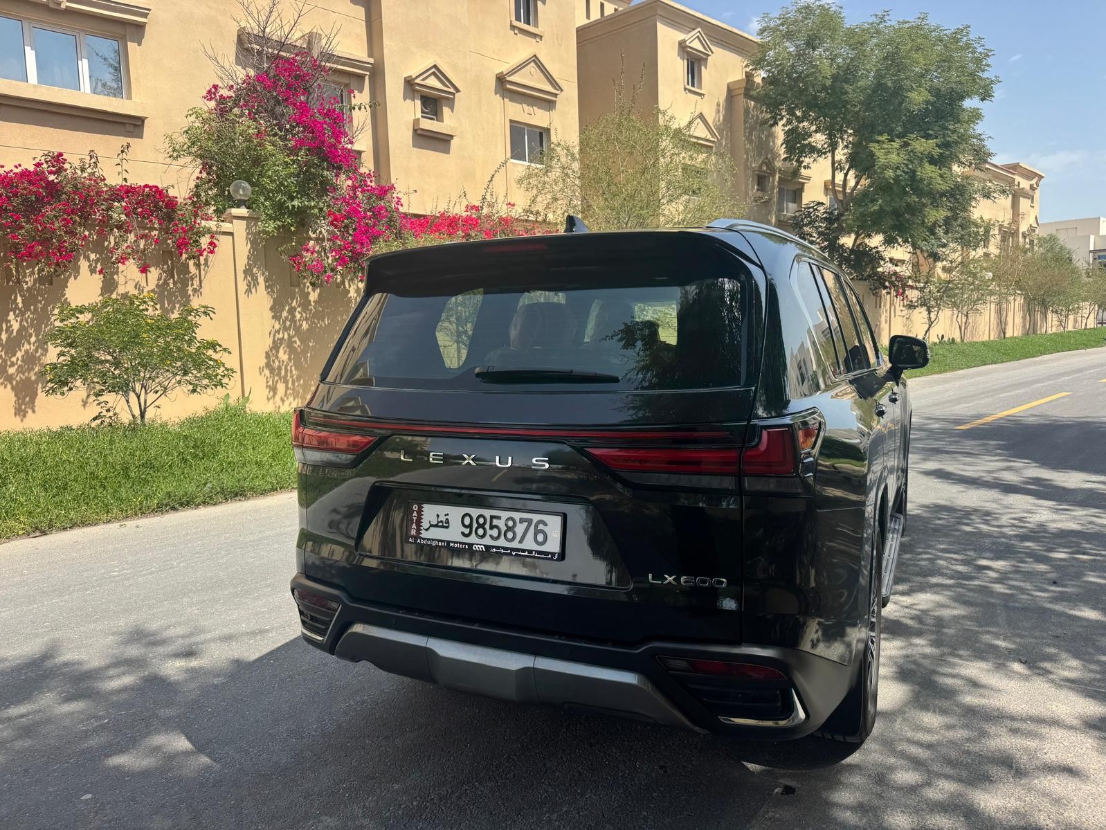 Lexus LX 600 Luxury  2025 - Image 4
