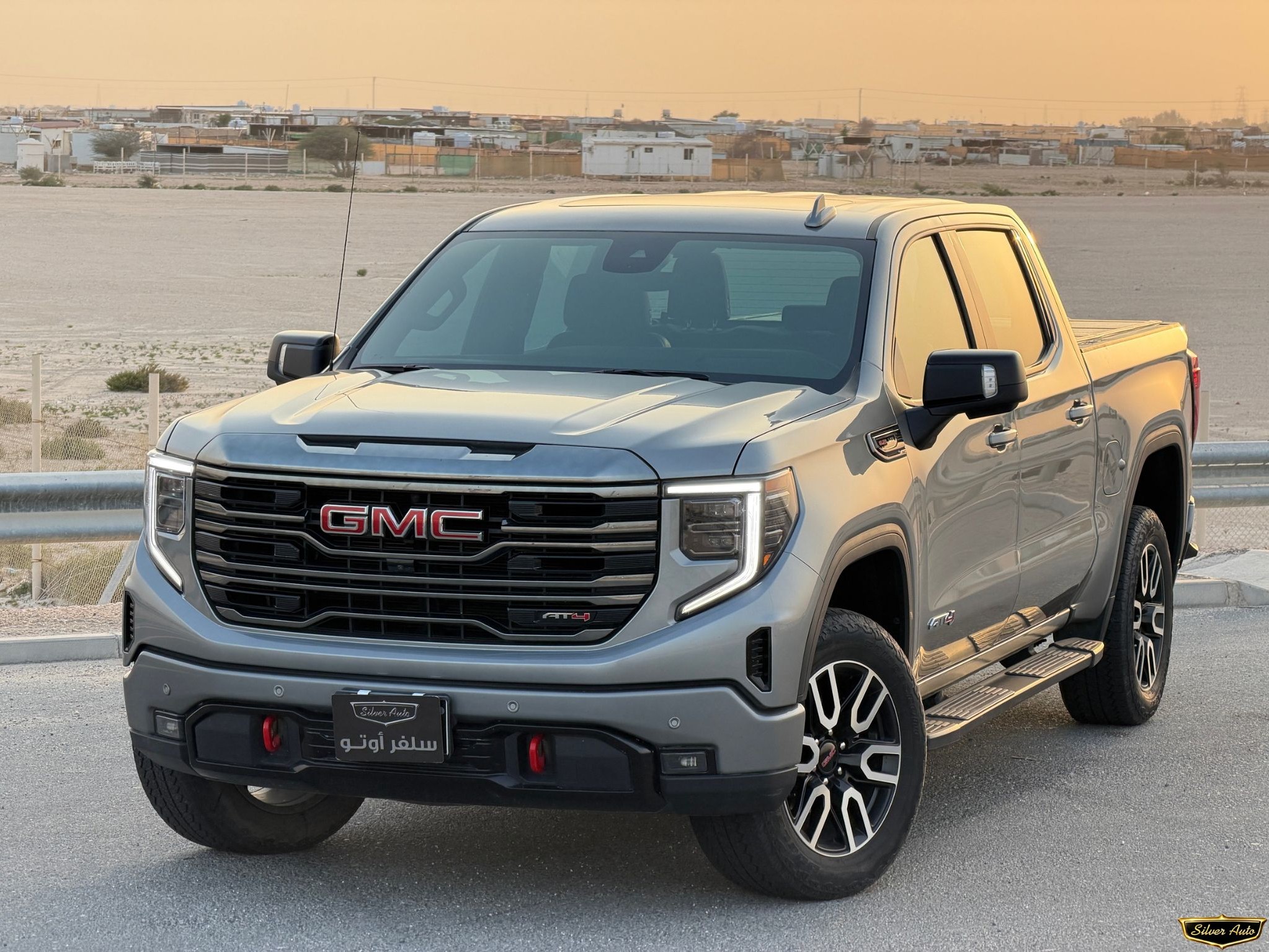 GMC Sierra AT4 2024 - Image 2