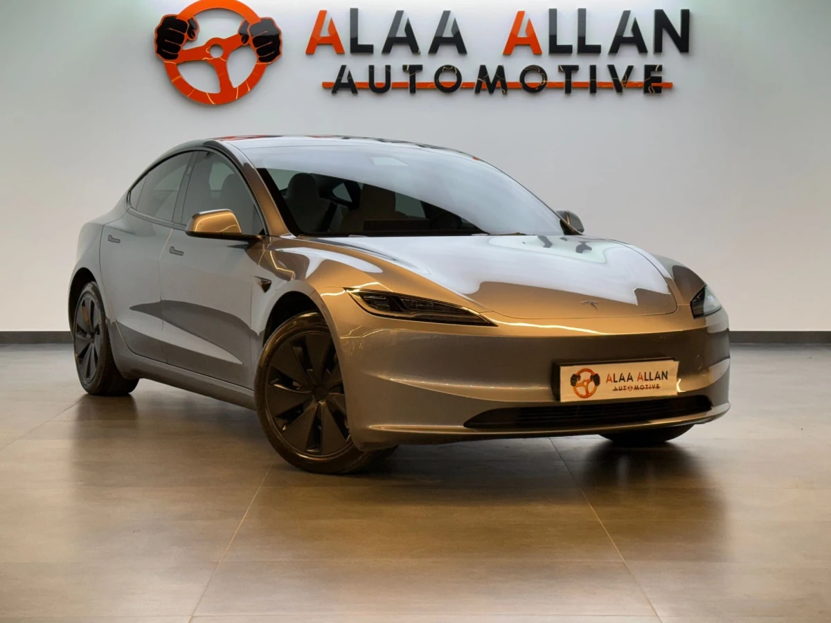Tesla Model 3  Long Range 2025