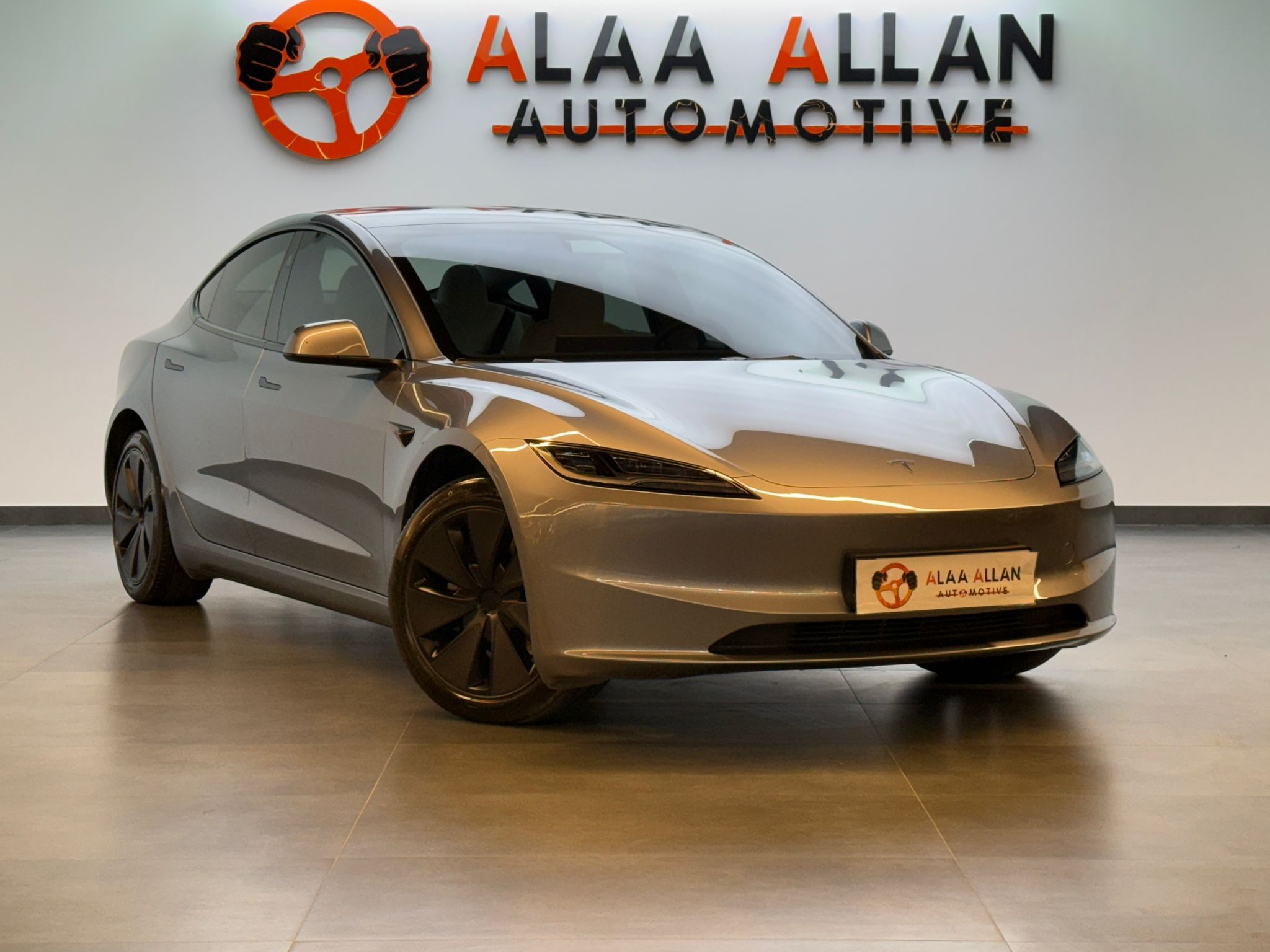 Tesla Model 3  Long Range 2025