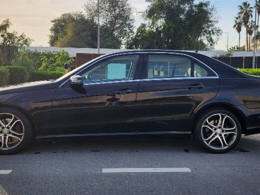 Mercedes-Benz E-Class Sedan 200 2015 - Image 3