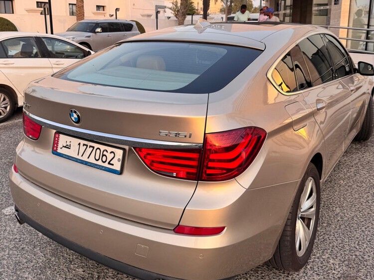 BMW i-Series 520 2013 - Image 3