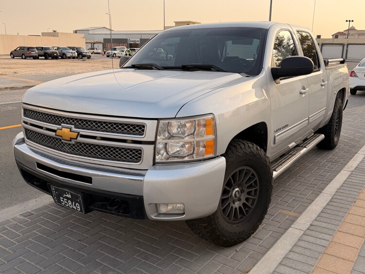 Chevrolet Silverado LTZ 2012 - Image 2