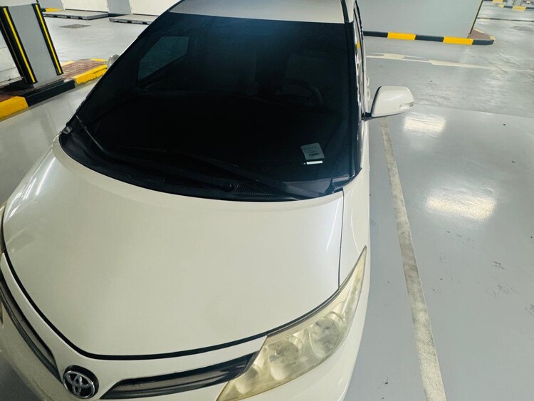 Toyota Previa 2017 - Image 2