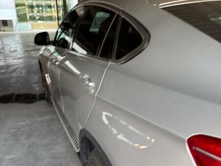 BMW X-Series X6 M50i 2016 - Image 4