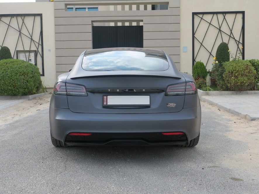 Tesla Model S Plaid 2023 - Image 4