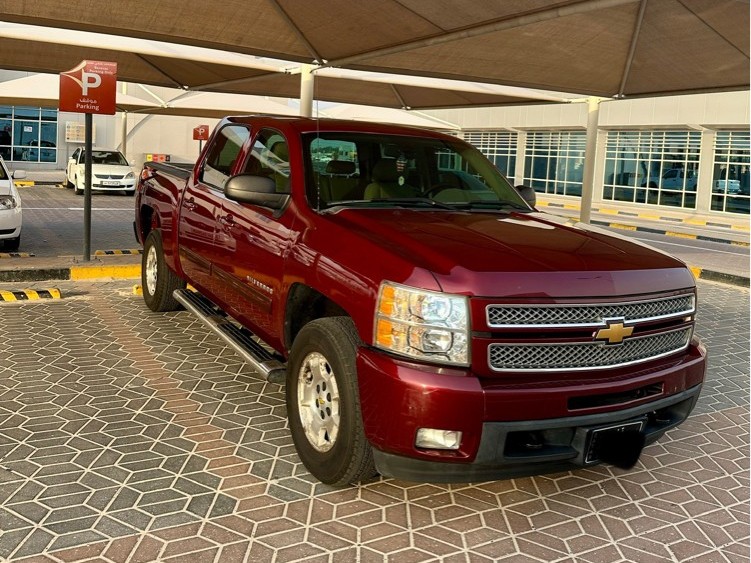 Chevrolet Silverado LTZ - Z71 2013 - Image 2