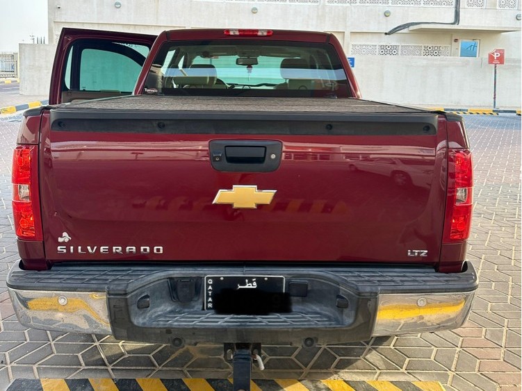 Chevrolet Silverado LTZ - Z71 2013 - Image 4
