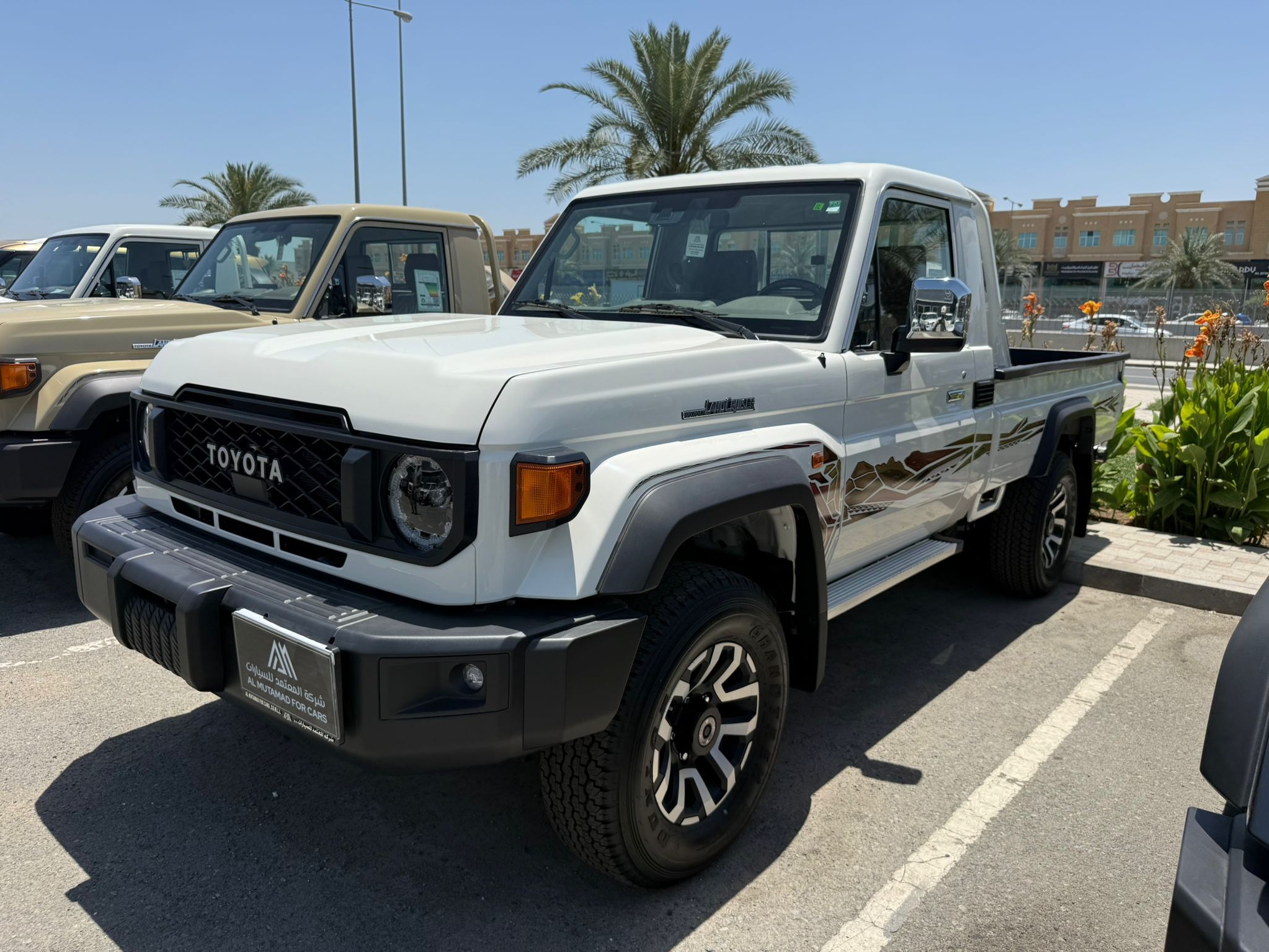 Toyota Land Cruiser LX 2025 - Image 3