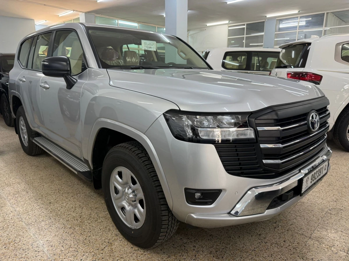 Toyota Land Cruiser GX 2026