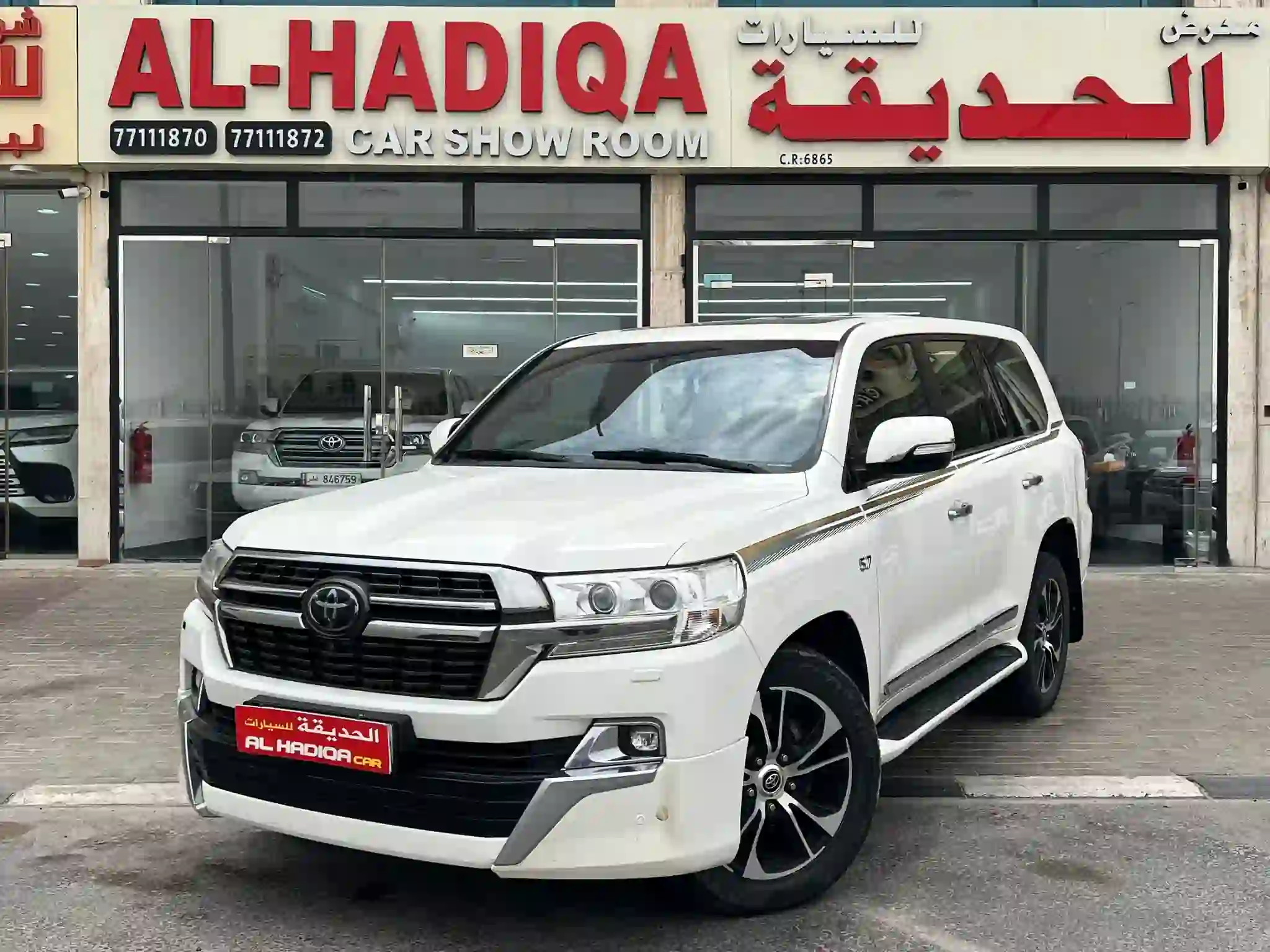 Toyota Land Cruiser VX.R 2021 - Image 2