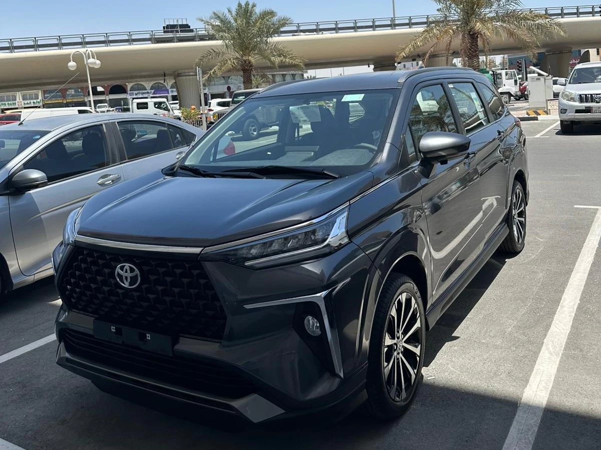 Toyota veloz 2025