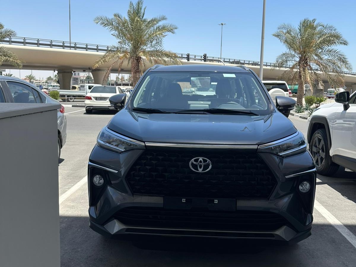 Toyota veloz 2025 - Image 2
