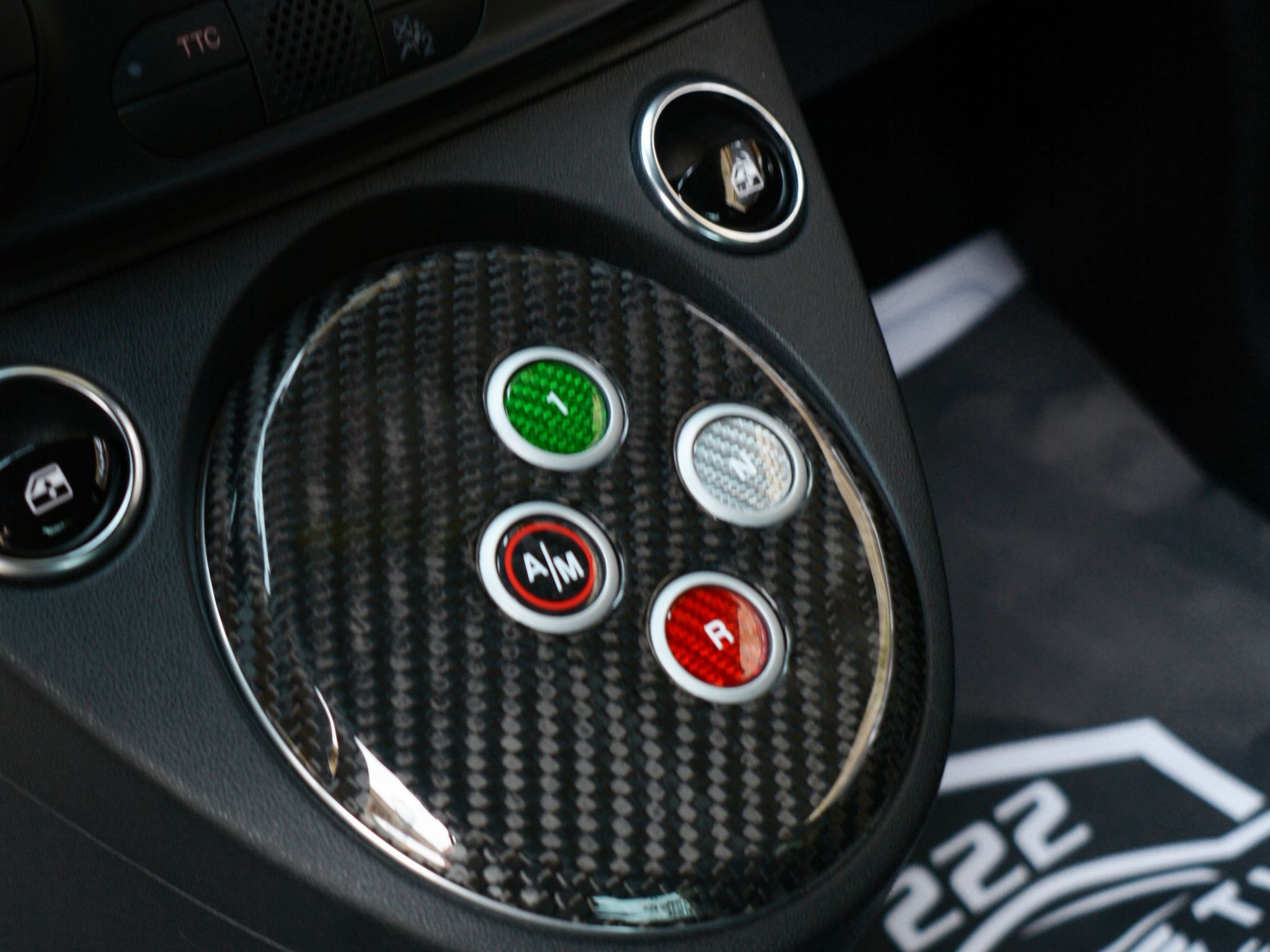 Fiat Abarth 695 2023 - Image 3