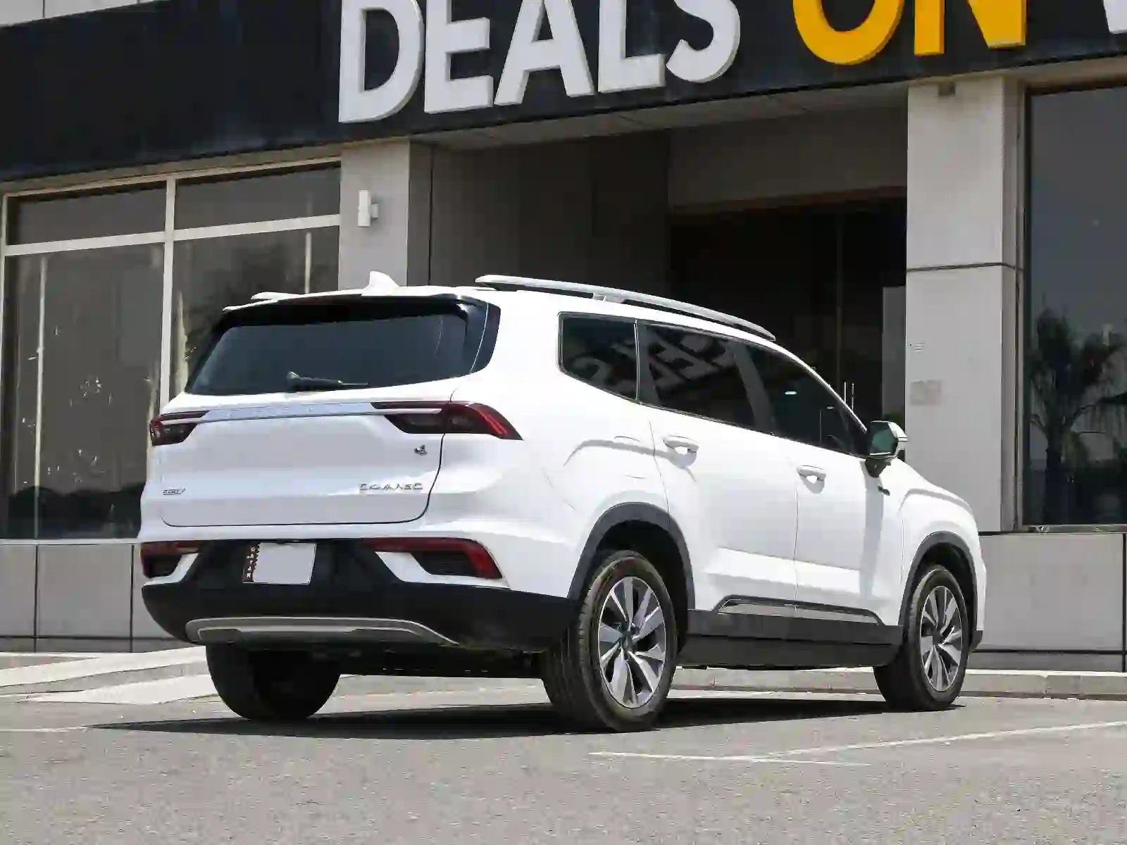 Geely  okavango 2023 - Image 4