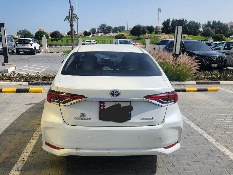 Toyota Corolla Standard 2023 - Image 4