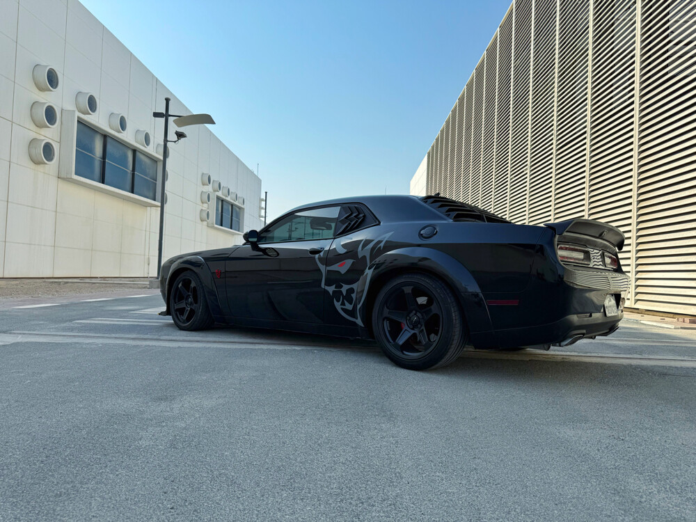 Dodge Challenger SRT 2016 - Image 2