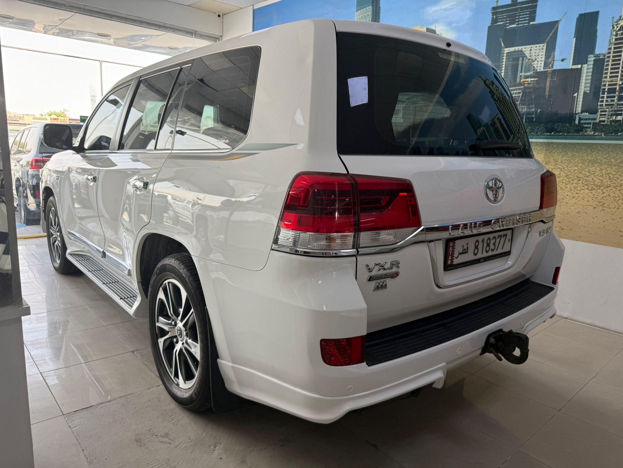 Toyota Land Cruiser VX.R 2019 - Image 4