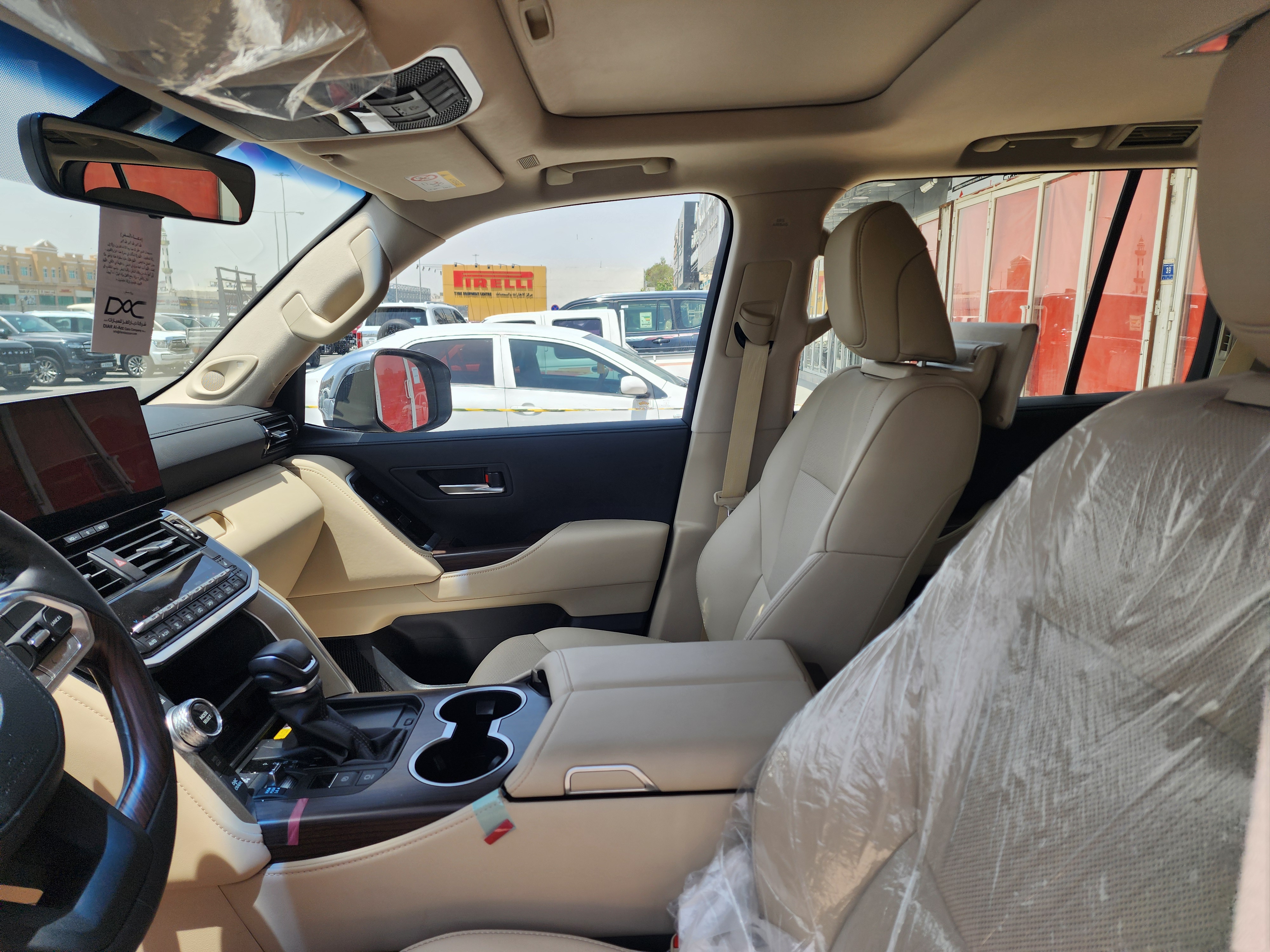 Toyota Land Cruiser VX - Image 2