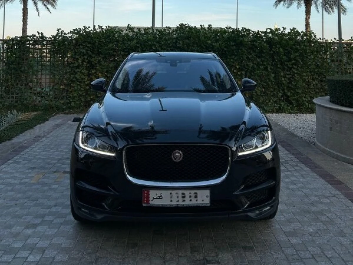 Jaguar F-PACE 2017