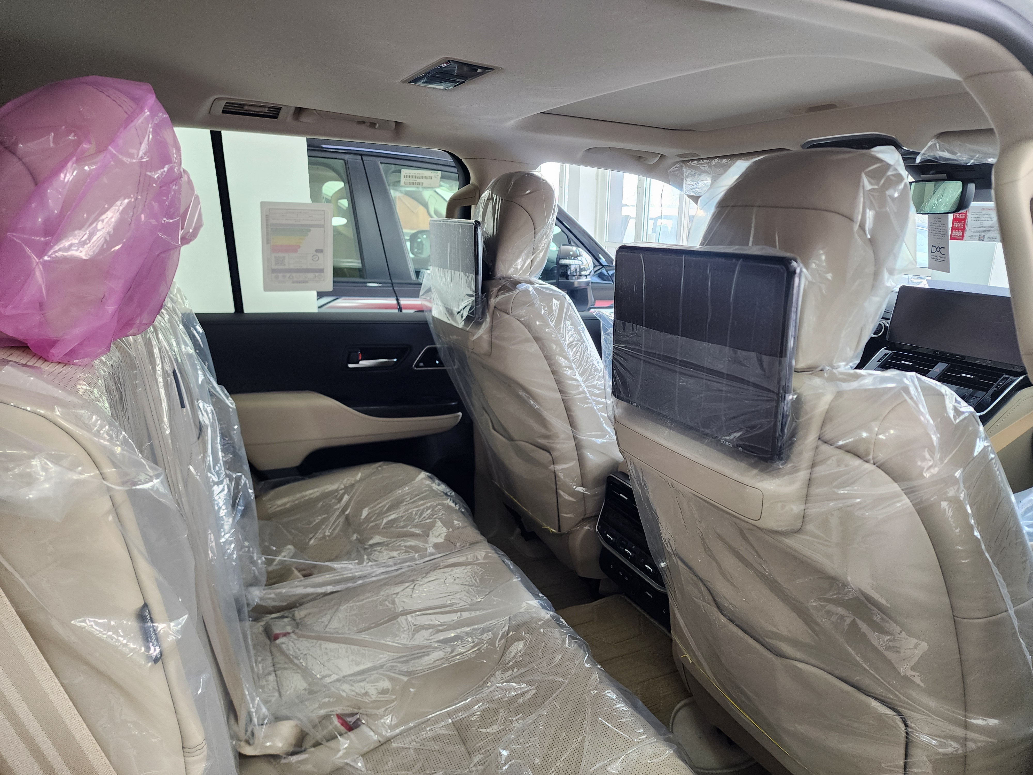 Toyota Land Cruiser VX.R - Image 3